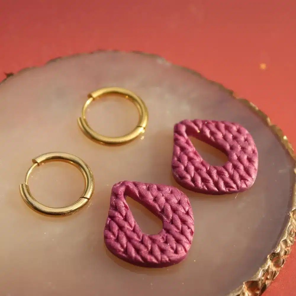 Goutte tressée violet