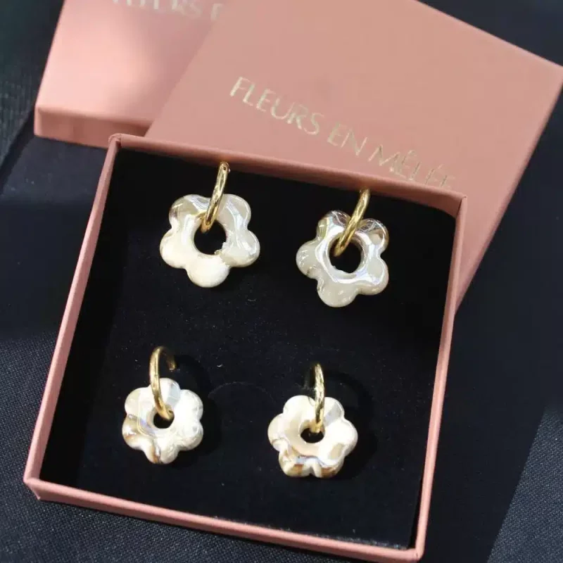 Créoles interchangeables mini fleurs céramique